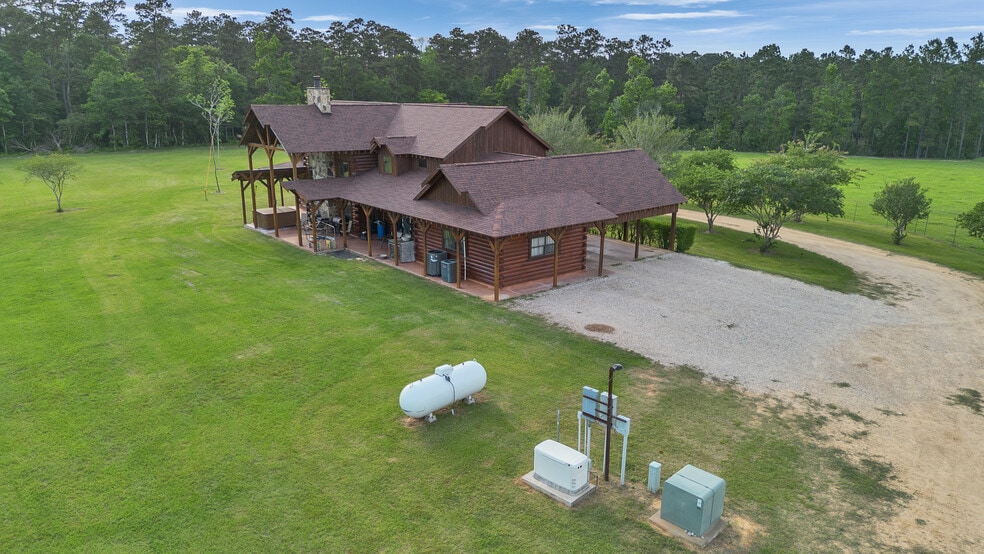 More Photos Of 325 Forest Service 217 Rd, Shepherd Specialty For Sale