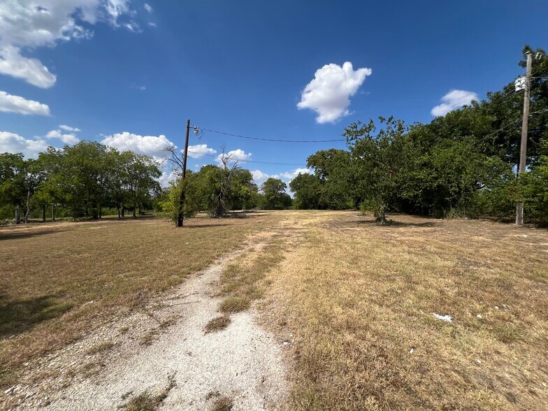 More Photos Of 4401 W Stan Schlueter Loop, Killeen Land For Sale