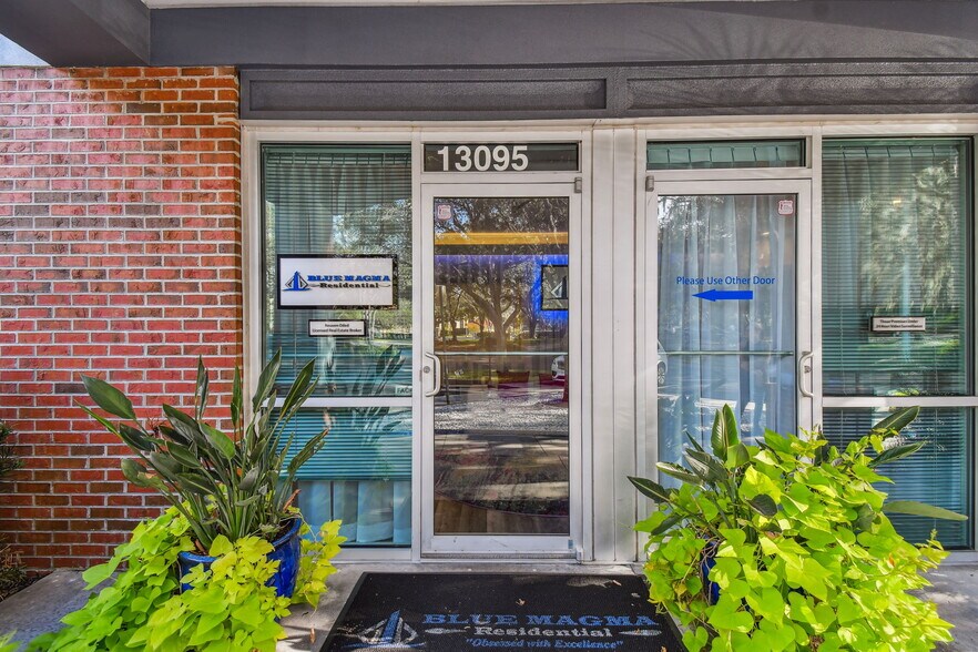 More Photos Of 13095-13099 N Telecom Pky, Tampa Medical For Sale