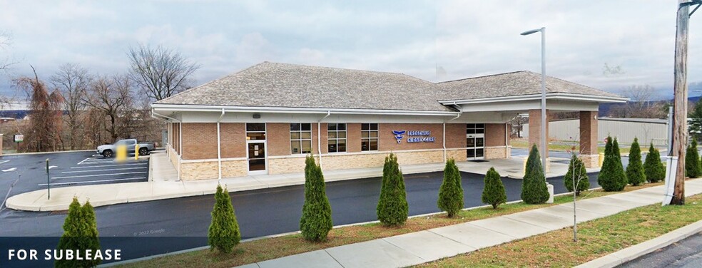 Primary Photo Of 321 Meridian Ave, Scranton Medical For Lease