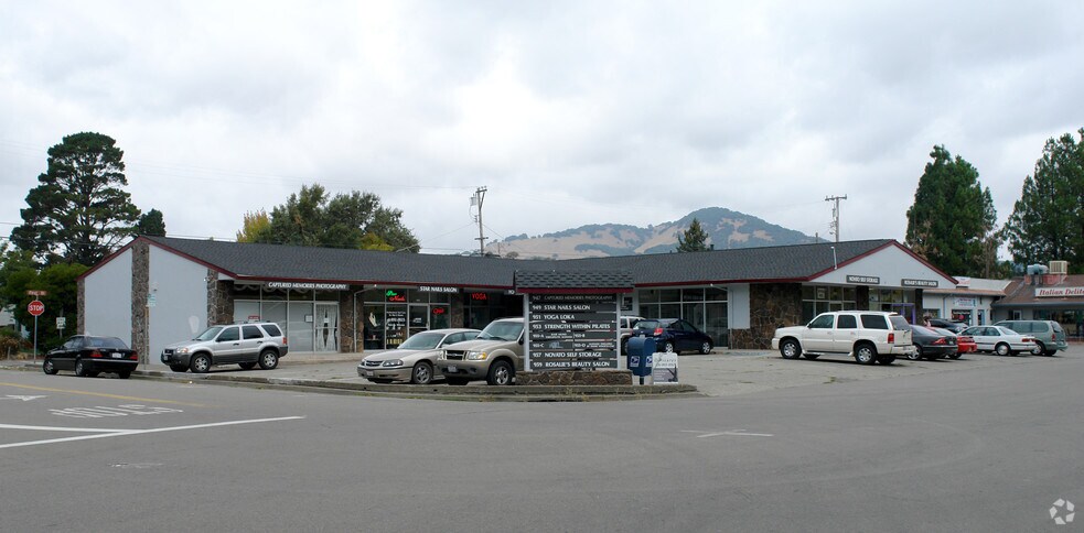 More Photos Of 947-959 Front St, Novato General Retail For Lease