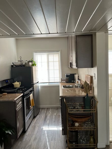 More Photos Of 5901 E Ocean Blvd, Long Beach Apartments For Sale