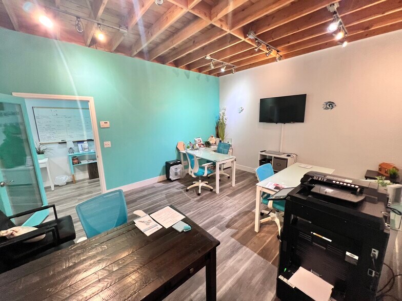More Photos Of 120 N Pacific St, San Marcos Manufacturing For Lease