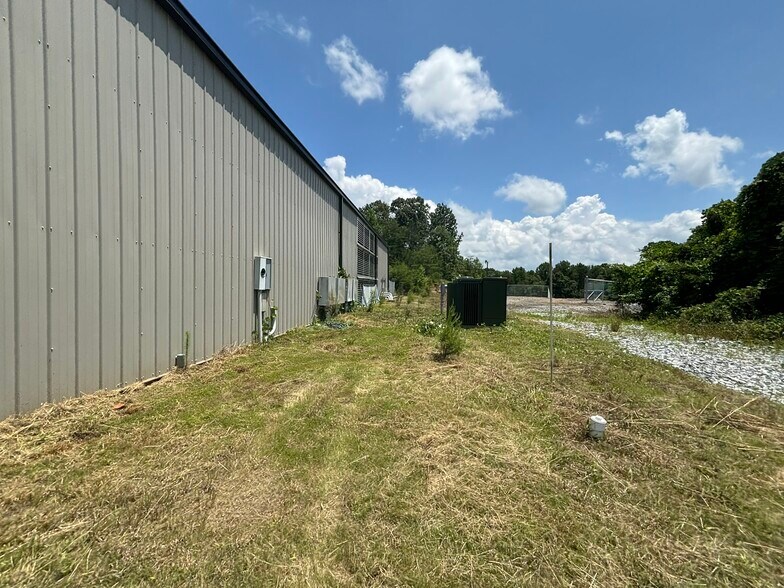 More Photos Of 92 Chestatee Industrial, Dahlonega Warehouse For Sale