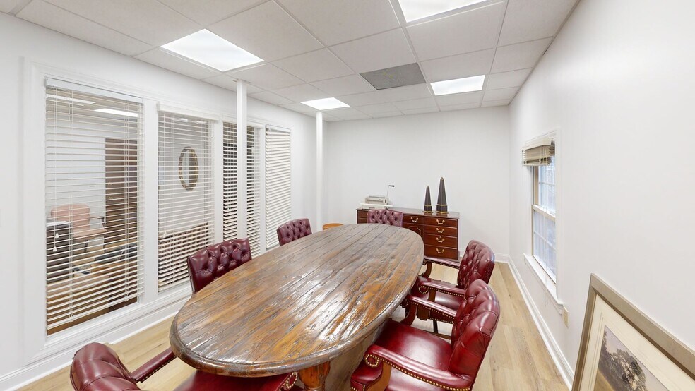 More Photos Of 105 Chestnut St, Needham Medical For Sale