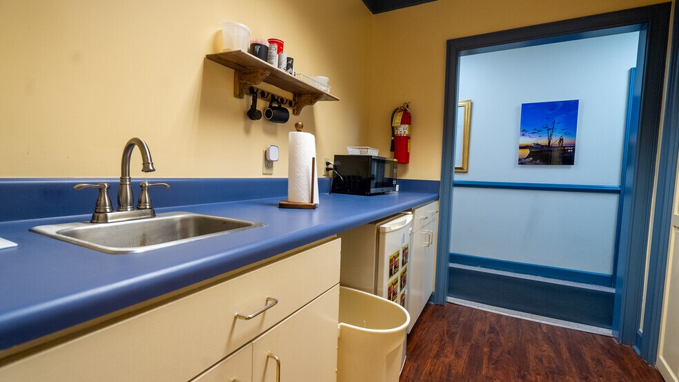 More Photos Of 1820 The Exchange SE, Atlanta Office For Sale