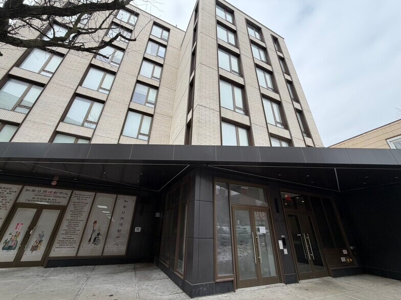 More Photos Of 3510 Union St, Flushing Apartments For Lease
