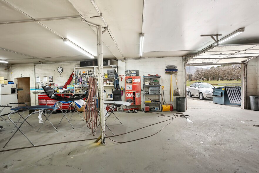 More Photos Of 265 N Washington Blvd, Ogden Auto Repair For Sale