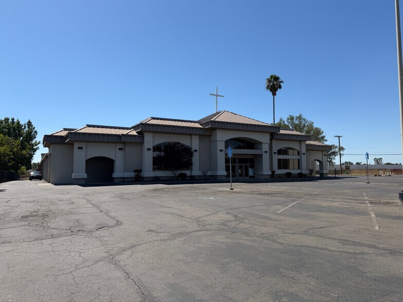 More Photos Of 6331 Watt Ave, North Highlands Religious Facility For Sale