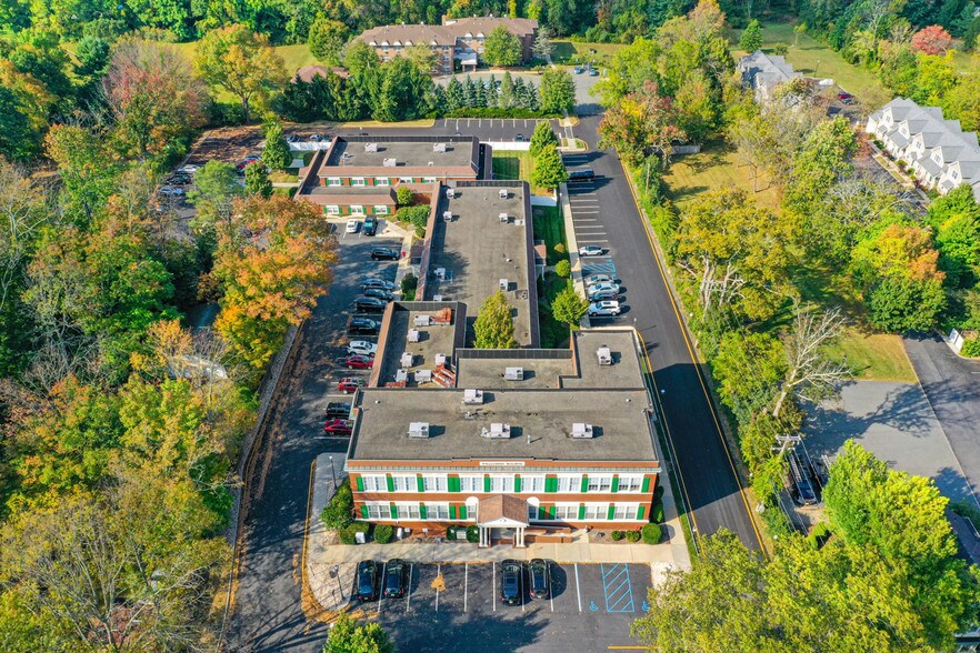 More Photos Of 245 Main St, Chester Office For Lease