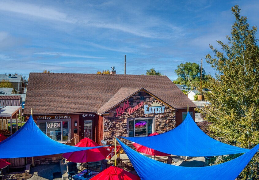 More Photos Of 1047 N 1st St, Montrose Office For Sale