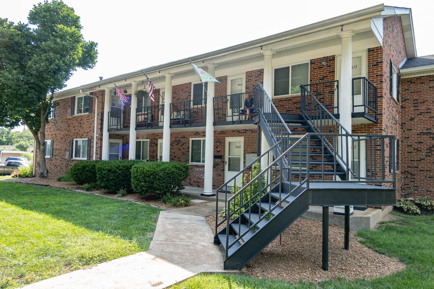 Primary Photo Of 4600-4612 Murdoch Cut OFF, Saint Louis Apartments For Sale