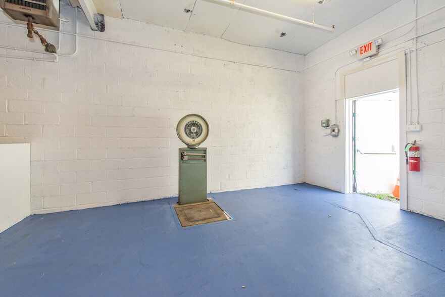 More Photos Of 158 Central Ave, Rochelle Park Industrial For Sale