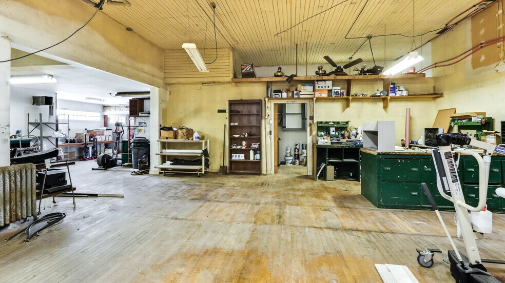 More Photos Of 106 S Harding St, Owen Apartments For Sale