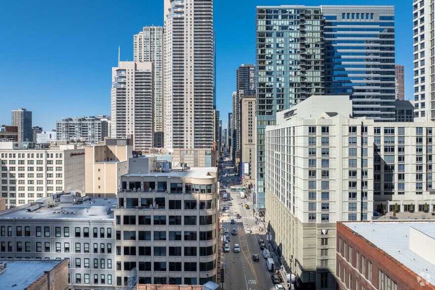 More Photos Of 6 W Hubbard St, Chicago Office For Lease