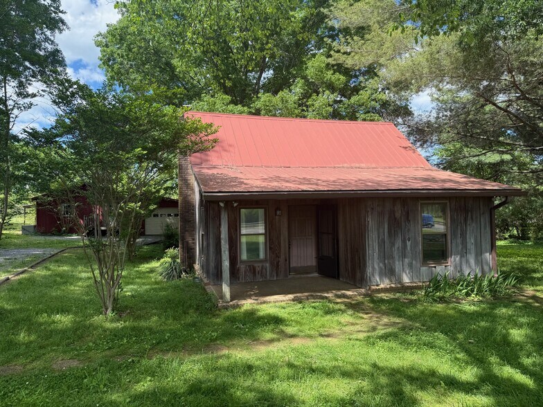 Primary Photo Of 4794 Murfreesboro Rd, Arrington Office For Sale