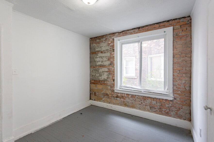 More Photos Of 3017-3029 W Buena Vista St, Detroit Apartments For Sale