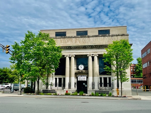 Primary Photo Of 399 Main St, Malden Storefront Retail Office For Lease