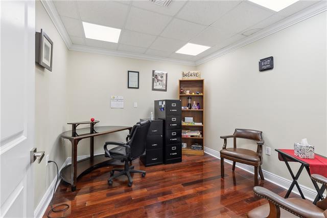 More Photos Of 301-303 S Broad St, New Orleans Office Residential For Sale