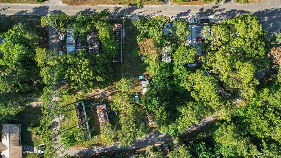 More Photos Of 224 SE Davie Ct, Lake City Manufactured Housing Mobile Home Park For Sale