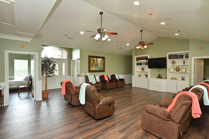 More Photos Of 2021 FM 1092 Rd, Missouri City Assisted Living For Sale