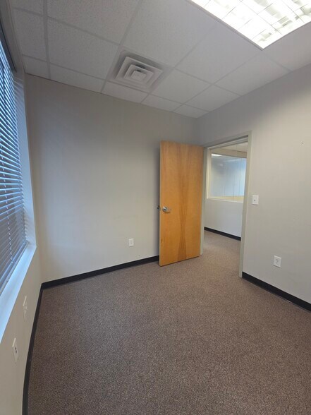 More Photos Of 1172 Satellite Blvd, Suwanee Medical For Lease