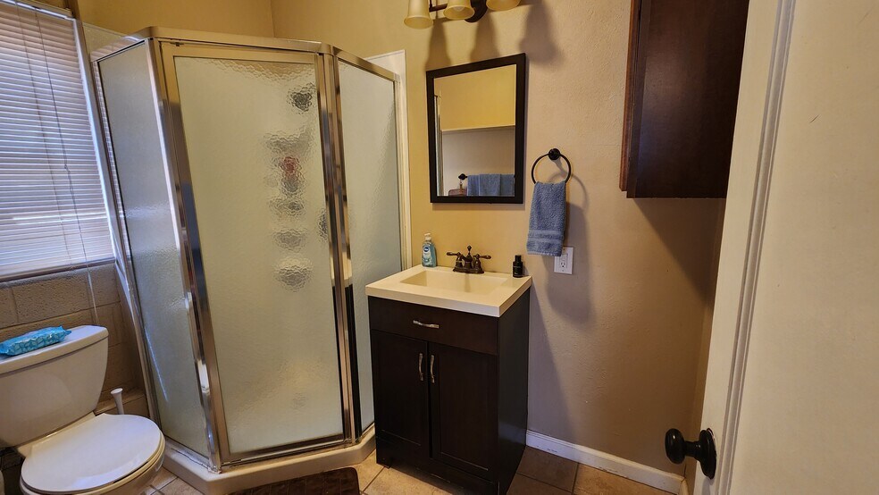 More Photos Of 9300 W County Road 60, Midland Flex For Sale