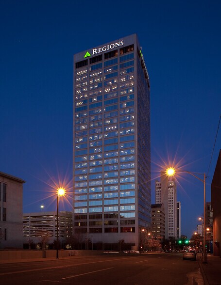 More Photos Of 400 W Capitol Ave, Little Rock Office For Lease