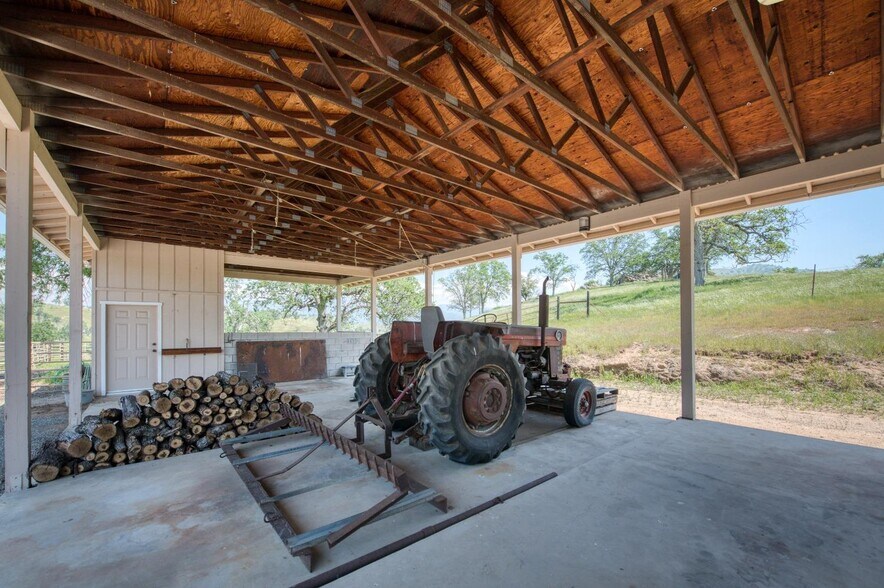 More Photos Of 18486 Tollhouse Rd, Clovis Land For Sale