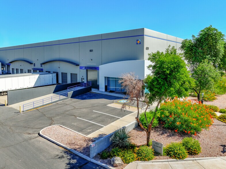More Photos Of 601 S 54th St, Chandler Warehouse For Lease