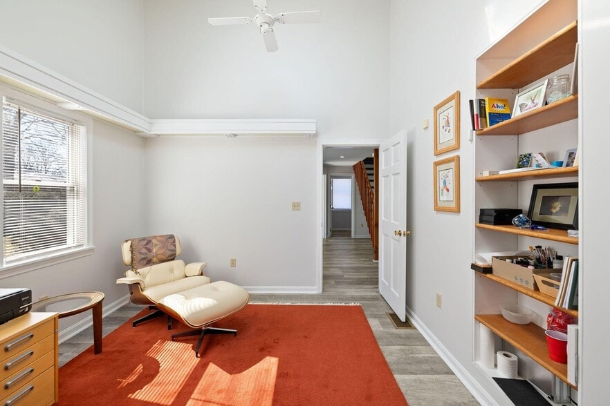 More Photos Of 15 Simpson Ln, Falmouth Office For Sale