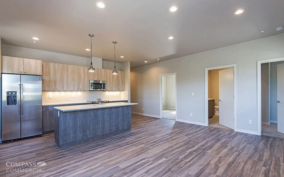 More Photos Of 631 NW Federal St, Bend Storefront Retail Office For Sale