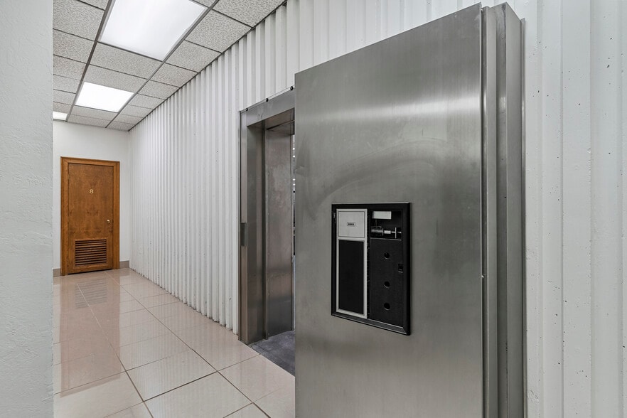 More Photos Of 2929 S Maryland Pky, Las Vegas Medical For Sale