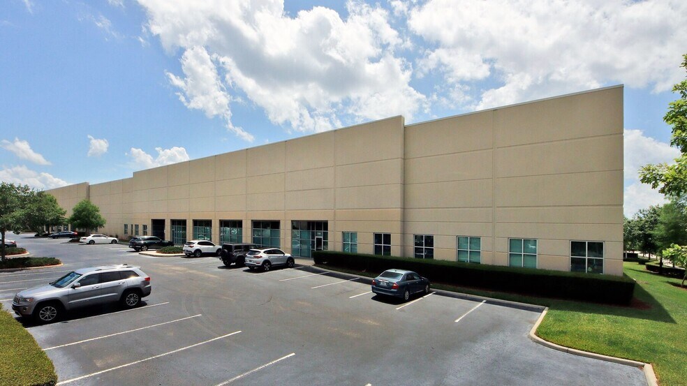 Primary Photo Of Vista East Pky @ Lee Vista Blvd, Orlando Unknown For Lease