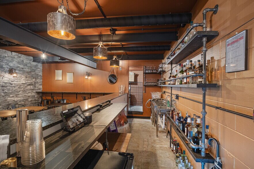 More Photos Of 6480 SE Highway 169, Saint Joseph Sports And Entertainment For Sale