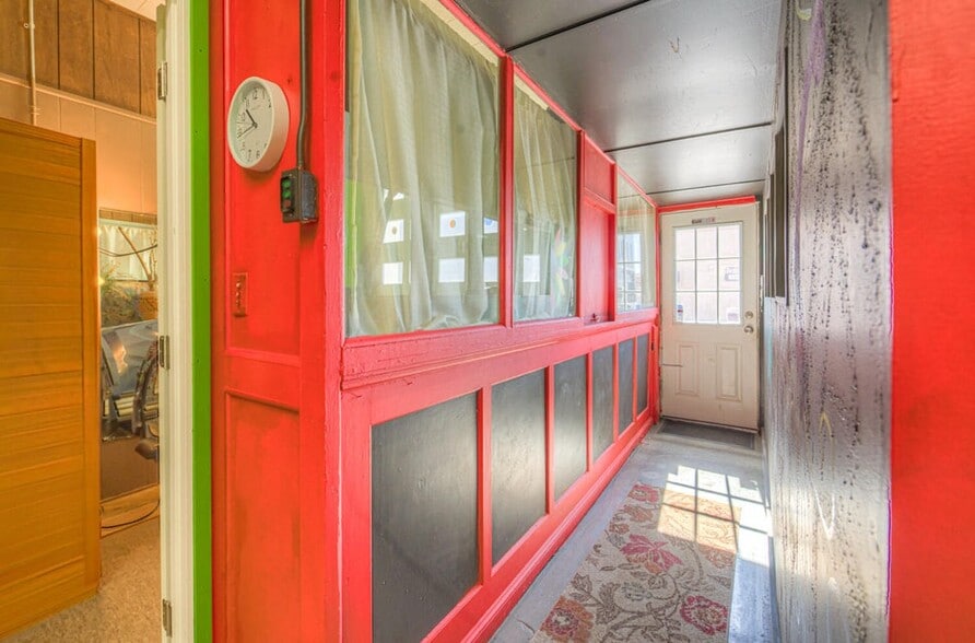 More Photos Of 110 E 5th St, Walsenburg Restaurant For Sale