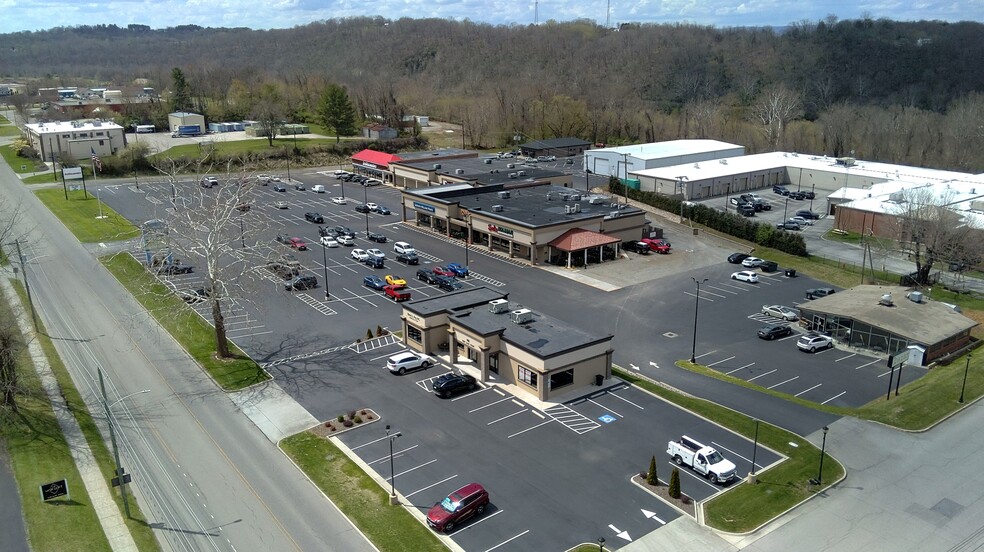 More Photos Of 719-725 W Main St, Radford Unknown For Lease