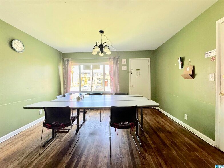 More Photos Of 115 Cotton Ave SW, Birmingham Apartments For Sale