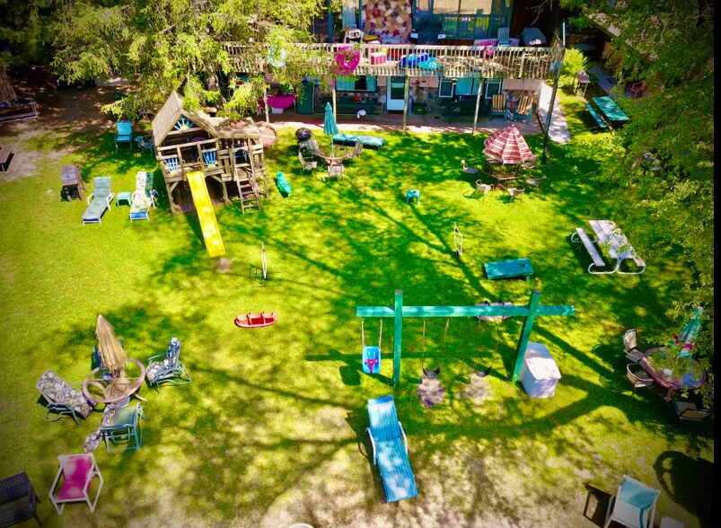 More Photos Of 1080 E Hiawatha Dr, Wisconsin Dells Hotel For Sale