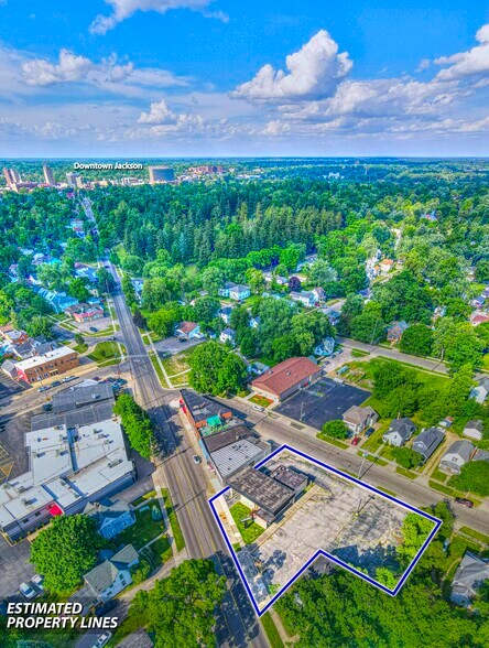 More Photos Of 1217 Greenwood Ave, Jackson General Retail For Sale