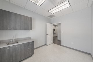 More Photos Of 4360 N Josey Ln, Carrollton Medical For Lease