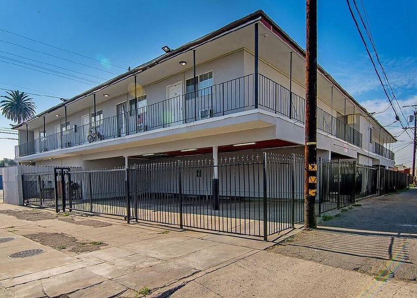 More Photos Of 4905 W Adams Blvd, Los Angeles Apartments For Sale