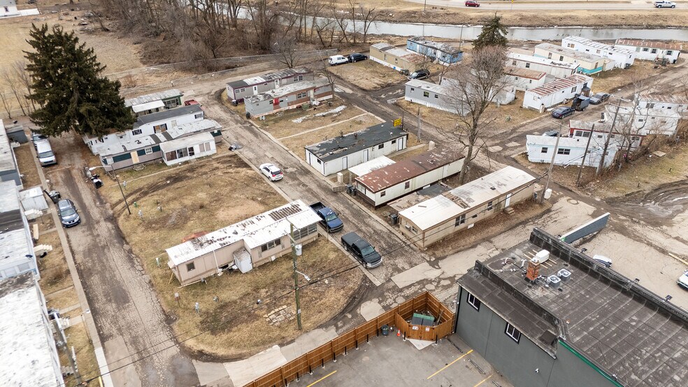 More Photos Of 4470 9th St, Ecorse Manufactured Housing Mobile Home Park For Sale