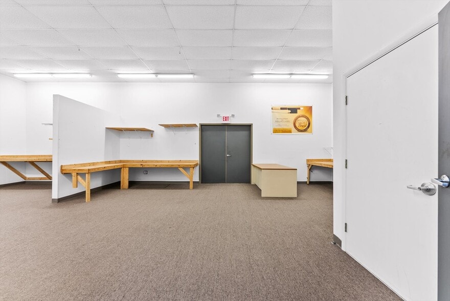 More Photos Of 352 Tall Pines Rd, West Palm Beach Warehouse For Sale