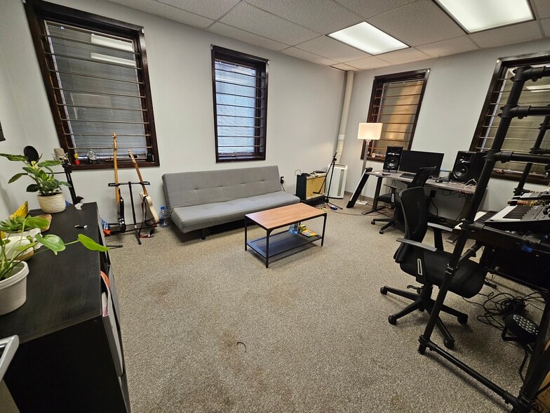 More Photos Of 2365 Pleasantdale Rd, Doraville Office For Sale