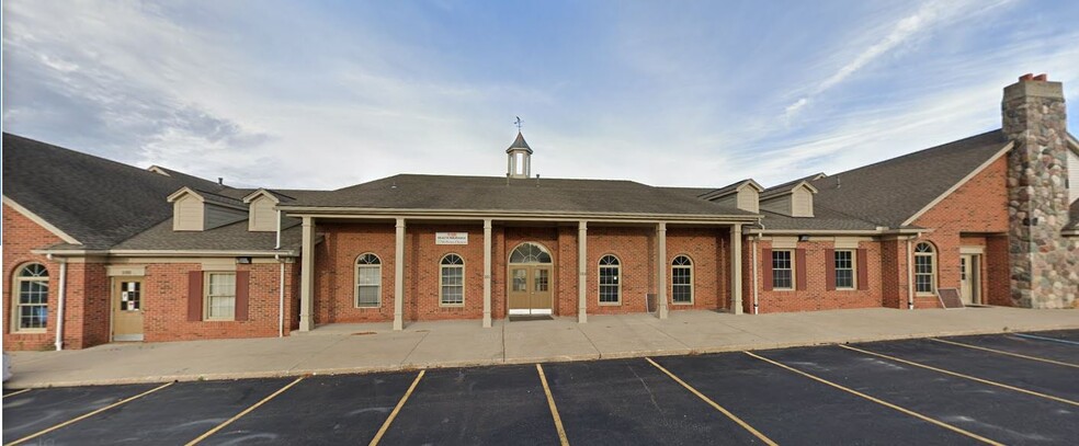 Primary Photo Of 45445 Mound Rd, Shelby Township Medical For Lease