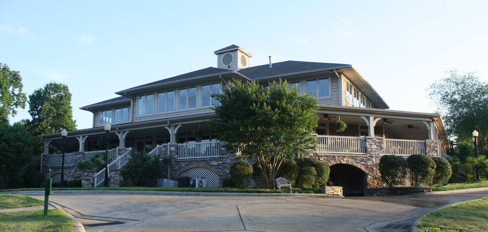 More Photos Of 201 Deer Brook Dr, Shelby Golf Course Driving Range For Sale