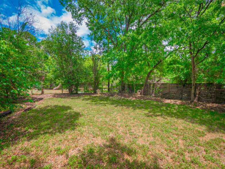 More Photos Of 1806 Fortview Rd, Austin Land For Sale