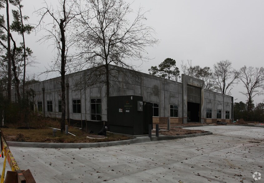 More Photos Of 17521 St. Lukes Way, The Woodlands Medical For Lease