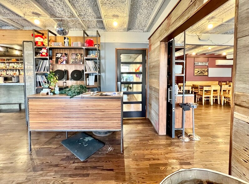 More Photos Of 1609-1625 Westheimer Rd, Houston Restaurant For Lease